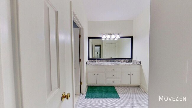 Building Photo - 5630 Colony Crossing Dr