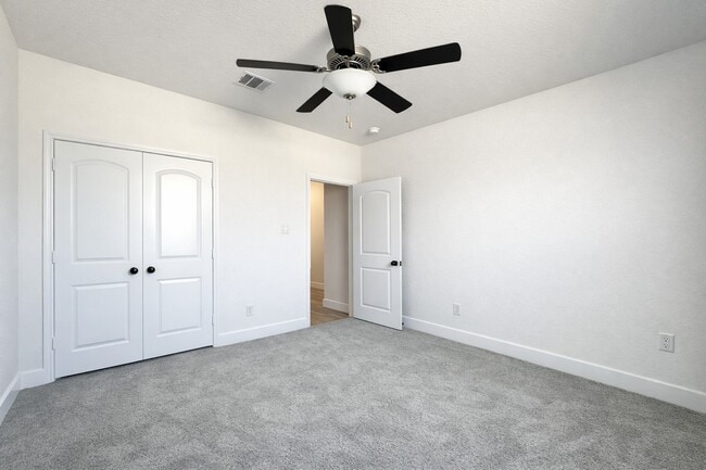 Building Photo - 14380 Zion Gate Crossing