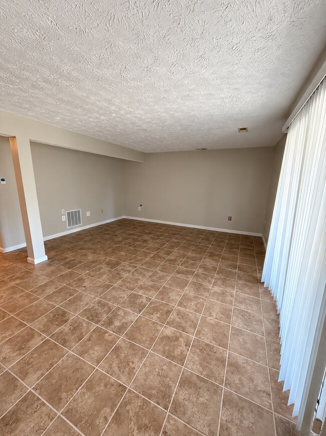 Building Photo - 3340 Garrison Cir