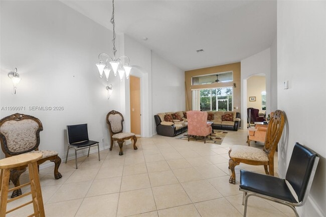 Building Photo - 7363 Via Luria