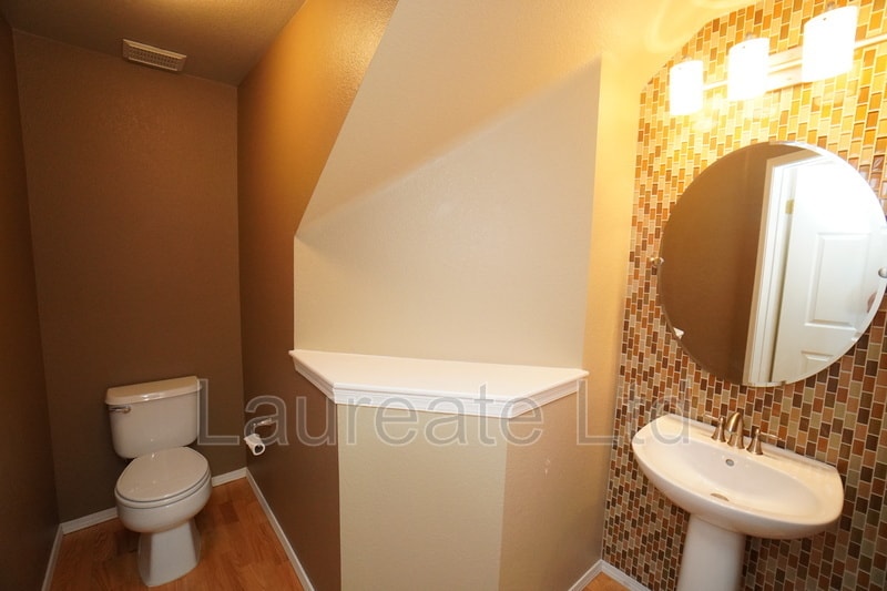 Building Photo - 6414 Silver Mesa Dr