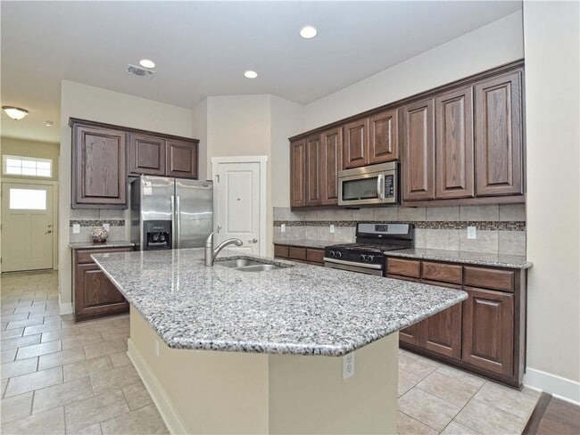 Building Photo - 12204 Barras Branch Dr