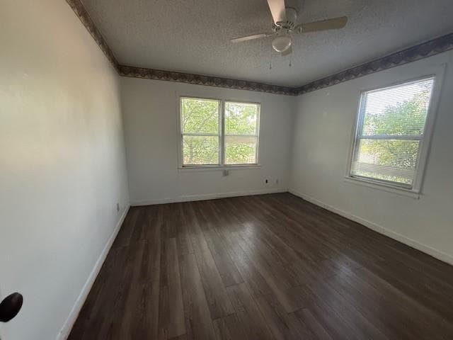 Building Photo - 1557 Sycamore St