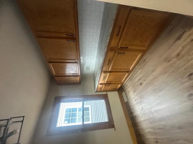 Building Photo - 1709 Ekin Ave