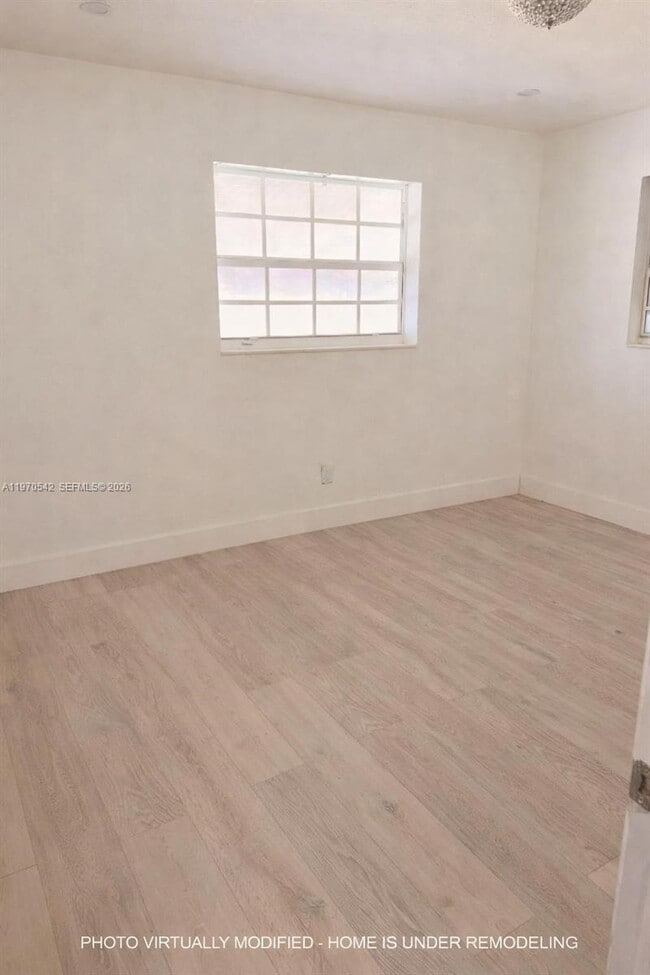 Building Photo - 3048 NW 20th St