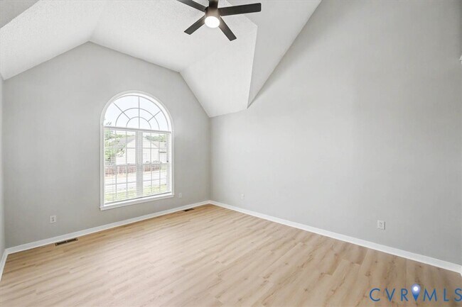 Building Photo - 10017 Chartwood Ct