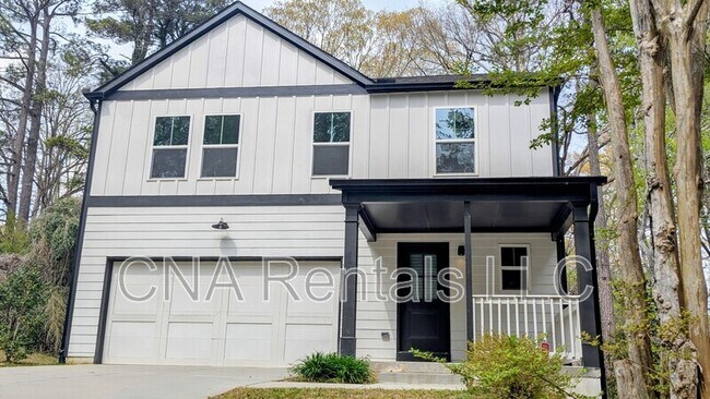 Building Photo - 2367 Summit Ave NW