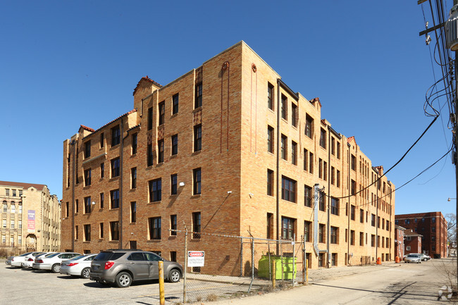 Building Photo - Coronado Square