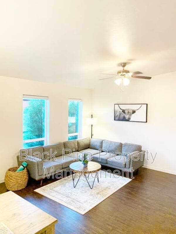 Building Photo - 2970 N Villere Ln