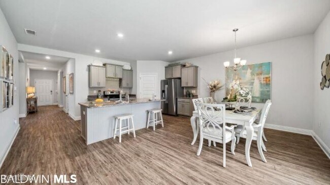 Building Photo - 4 br, 2 bath House - 386 Landward Drive North