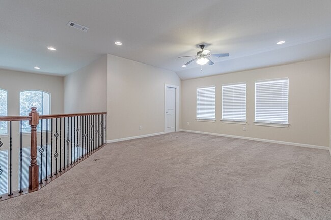 Building Photo - Charming 4-Bedroom Home in Prime North Central Location!