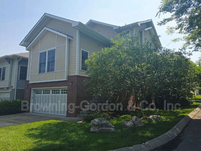 Building Photo - 4017 Elkins Alley