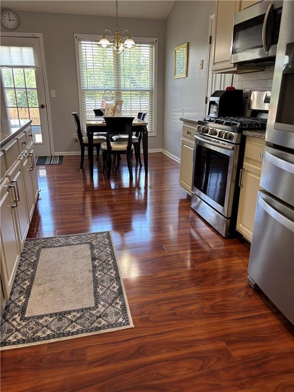 Building Photo - 3310 McEver Park Cir