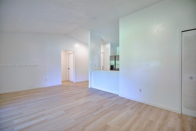 Building Photo - 220 Rhapsody Ave