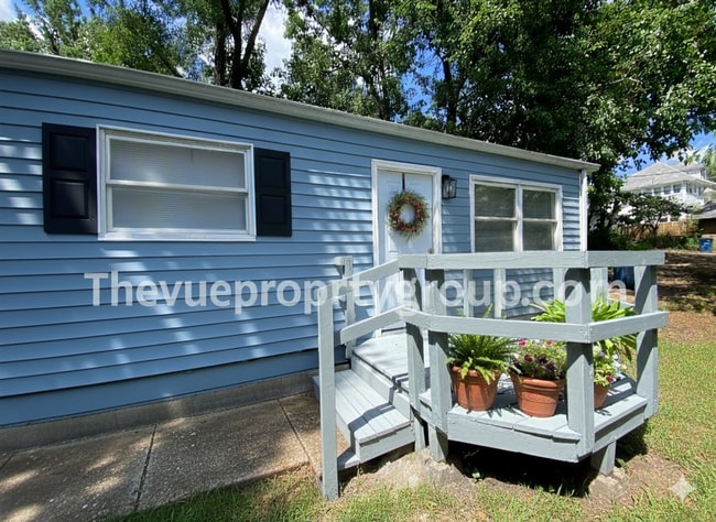 Primary Photo - NO RENT until 2026! Lock in your new home now and enjoy the rest of the year rent-free! The depos...