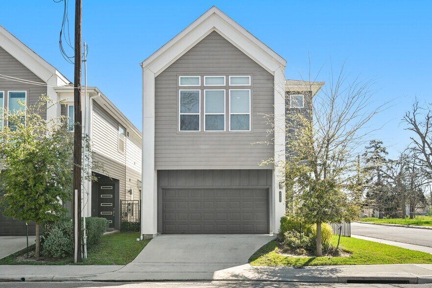 Building Photo - 4002 Elser St