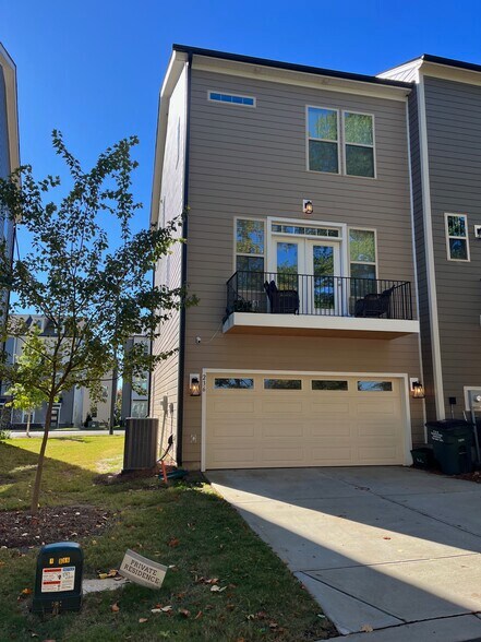 Building Photo - 236 Judson Ave