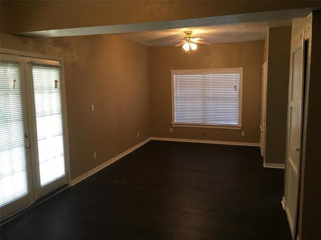 Building Photo - 803 Dunn St