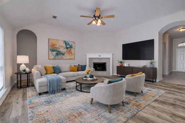 Building Photo - 1607 Monte Carlo Dr