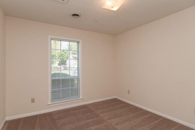 Building Photo - 4107 Kenan Ct