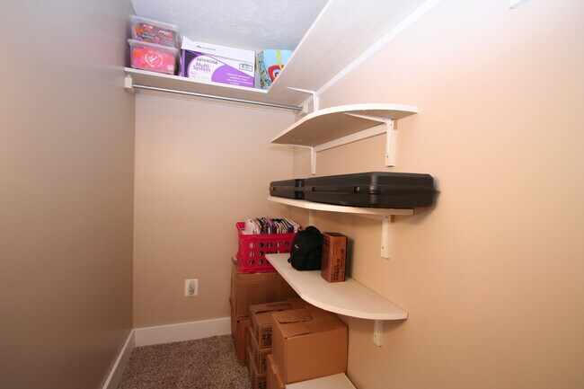 Building Photo - 233 Garfield Ave SW