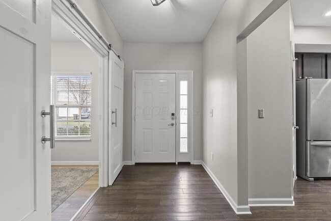 Building Photo - 5901 Blackbird Wy