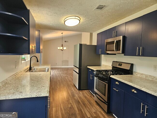 Primary Photo - 20 Hartley Woods Dr