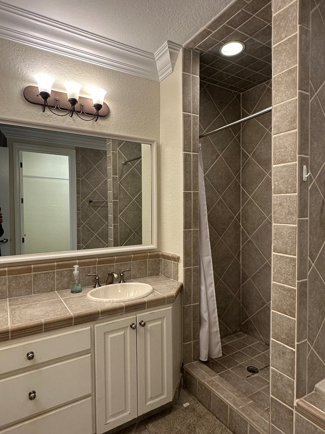 Building Photo - 311 Eagles Way
