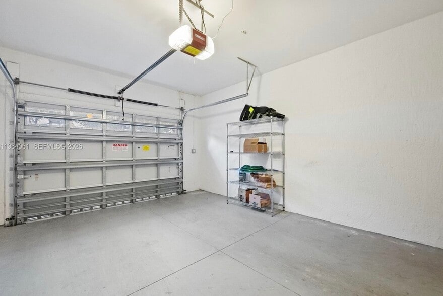 Building Photo - 2641 NE 212th Ter