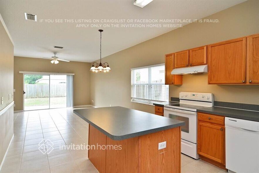 Building Photo - 7629 Clovelly Park Pl