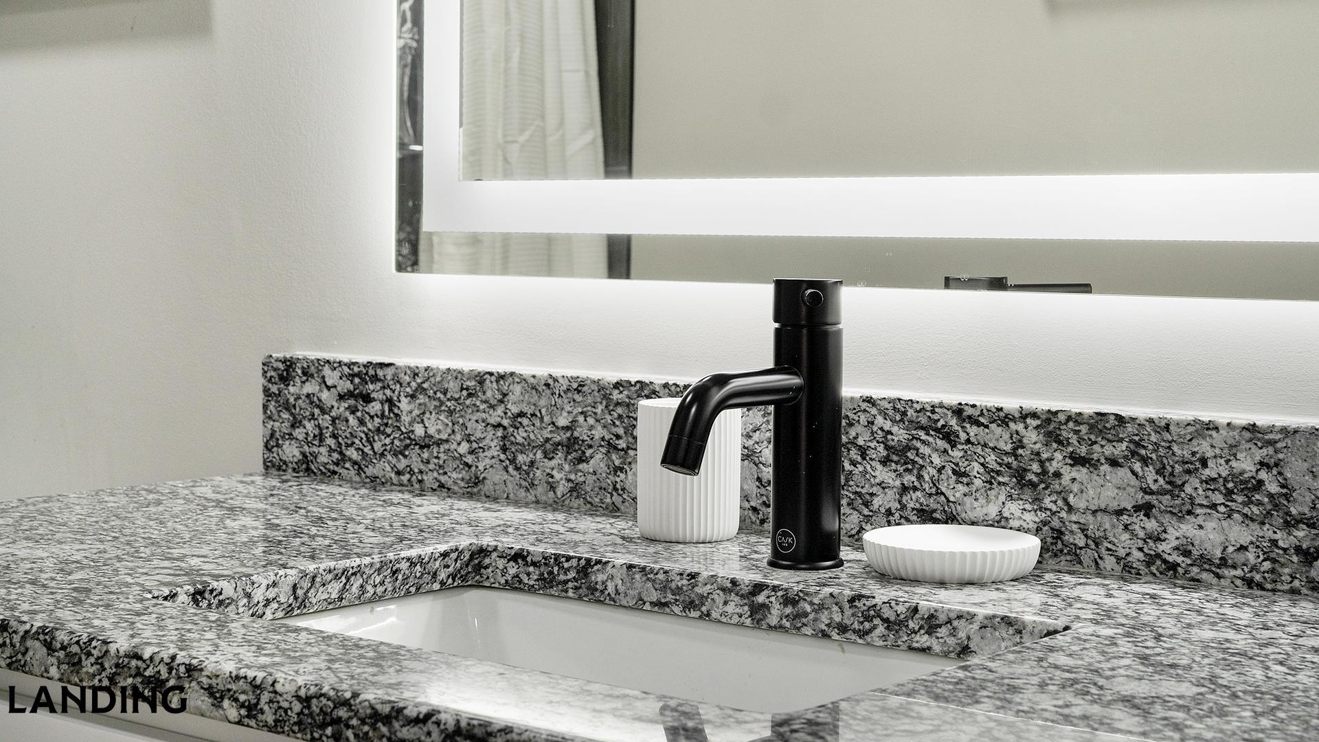 Building Photo - 49 Boulevard SE