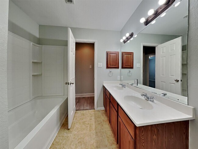 Building Photo - 5 BR/3BA | 3-Living areas | 2-Car Garage | Private Pool!