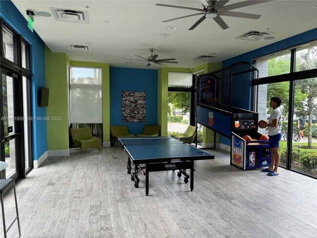 Building Photo - 8283 NW 47th Ln