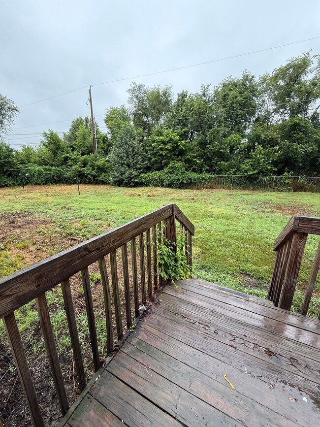 Building Photo - Spacious Country Living in Haysville Kansas