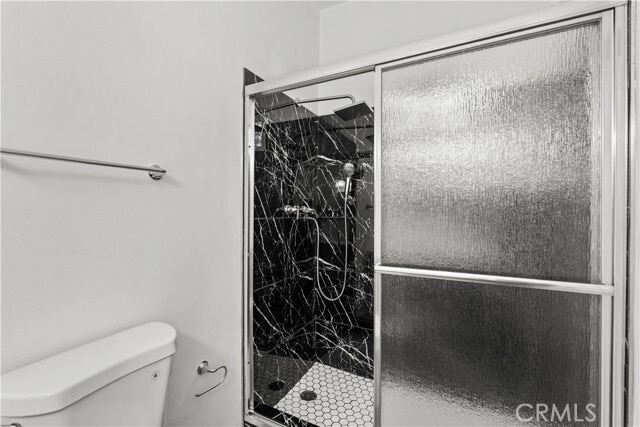 Building Photo - 1559 Winona Blvd