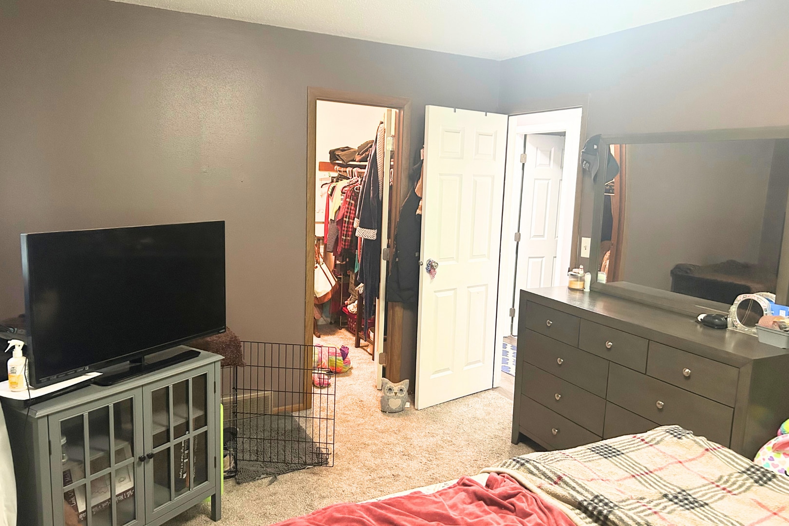 Building Photo - 2822 S Main Ave