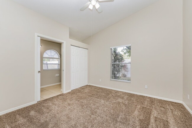 Building Photo - 19515 Lake Osceola Ln