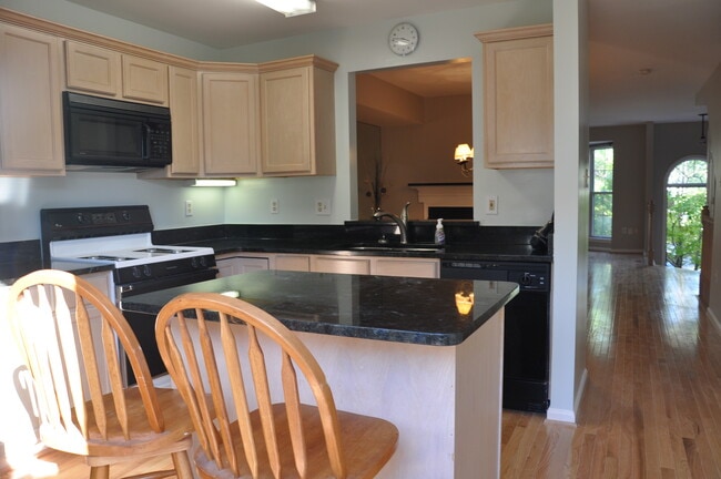 Building Photo - 13130 Kidwell Field Rd