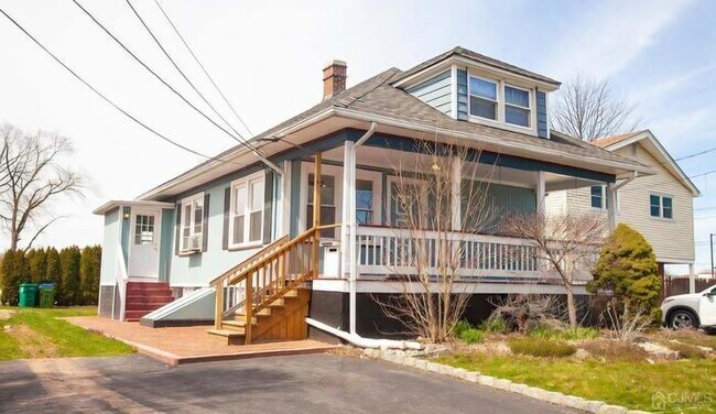 Primary Photo - 96 Wilson Ave