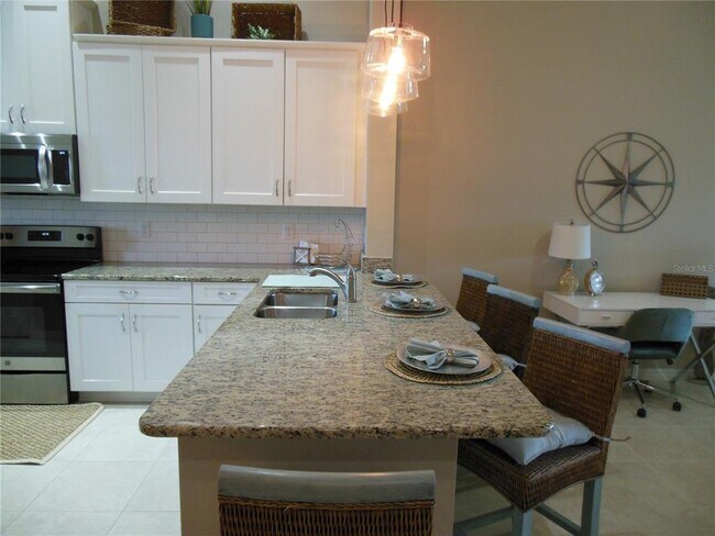 Building Photo - 13702 Messina Loop