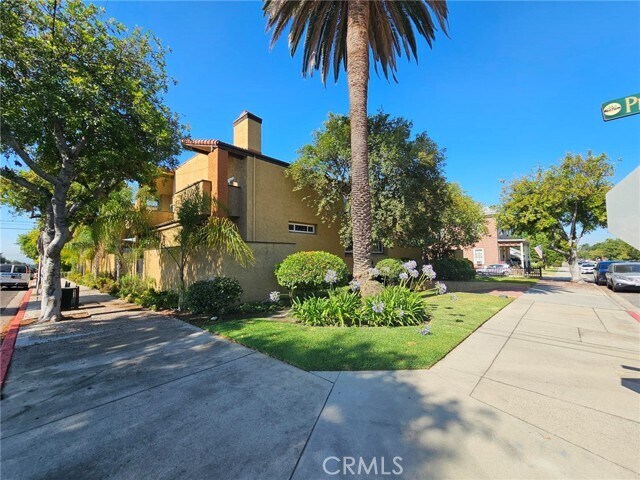Building Photo - 200 W Lime Ave