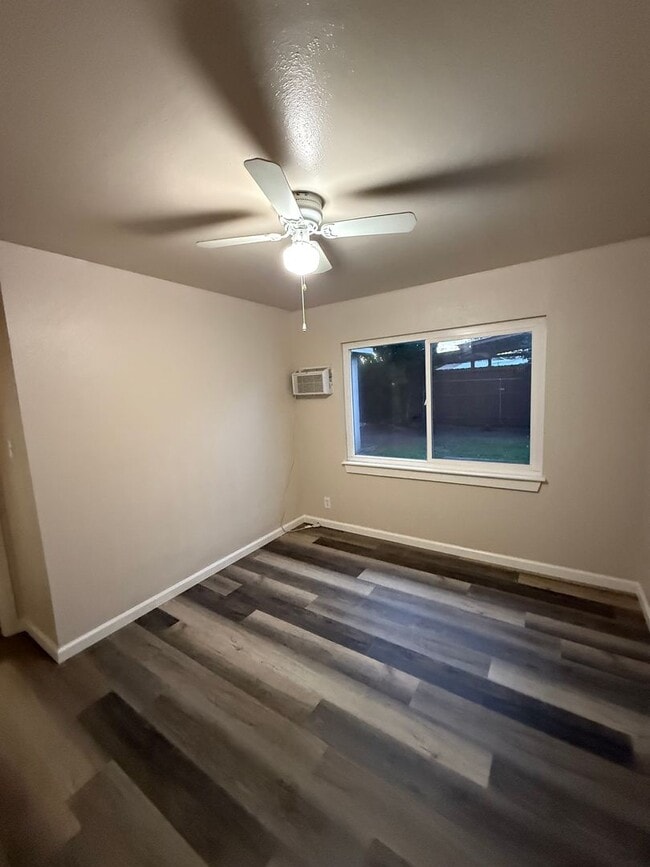 Building Photo - Available Soon!