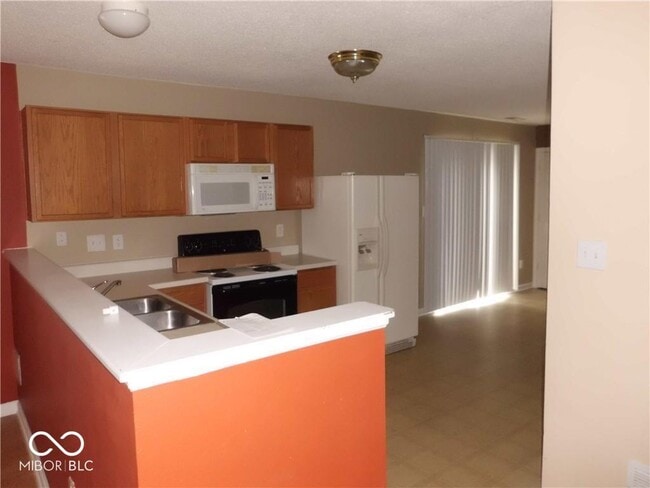 Building Photo - 10073 New Dawn Pl