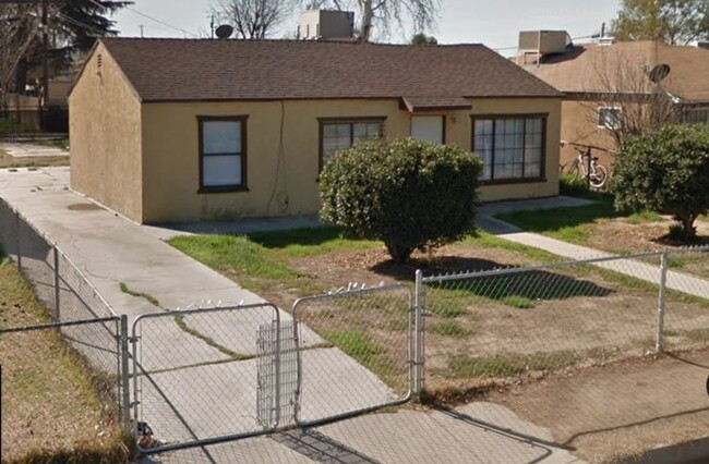 Building Photo - Coming Soon: 4 Bd 2 Ba in South Central Ba...