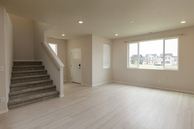 Building Photo - 24509 E Feather Ct