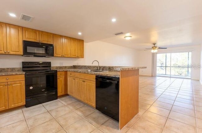 Building Photo - 6800 Placida Rd