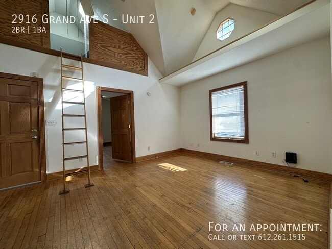 Building Photo - 2916 Grand Ave S