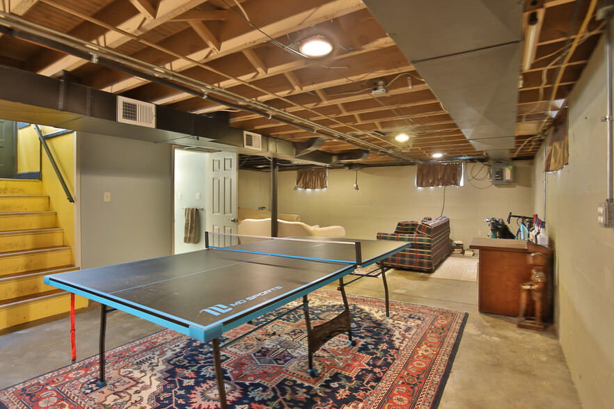 Large basement for Storage/Recreation/Bedroom - 608 Merwin Ave