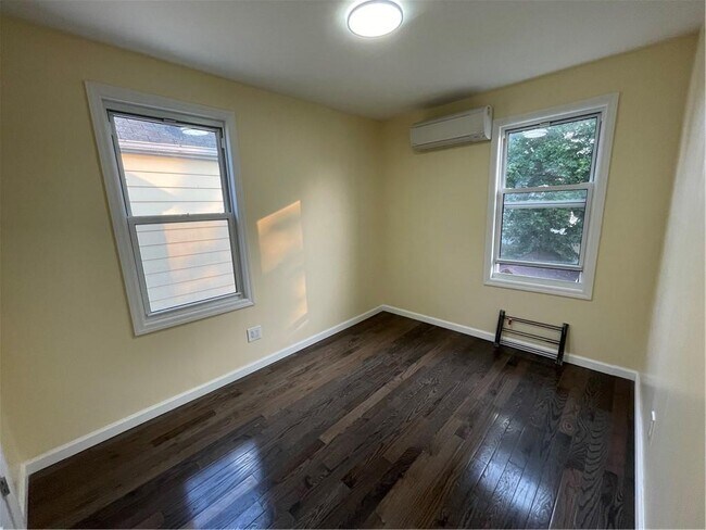 Building Photo - 111-24 169th St