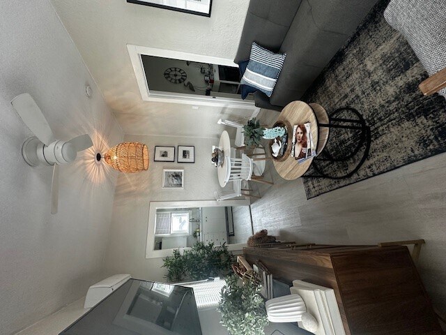 Dining Area - 127 24th St